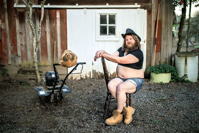 Daddies and chicks in the funny Chicken Daddies calendar for 2022 Daddies and chicks in the funny Chicken Daddies calendar for 2022