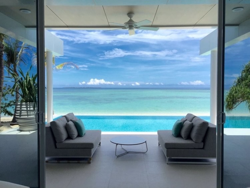 Day in the most expensive hotel in the world will cost 100 thousand dollars. Guests will get for the money?