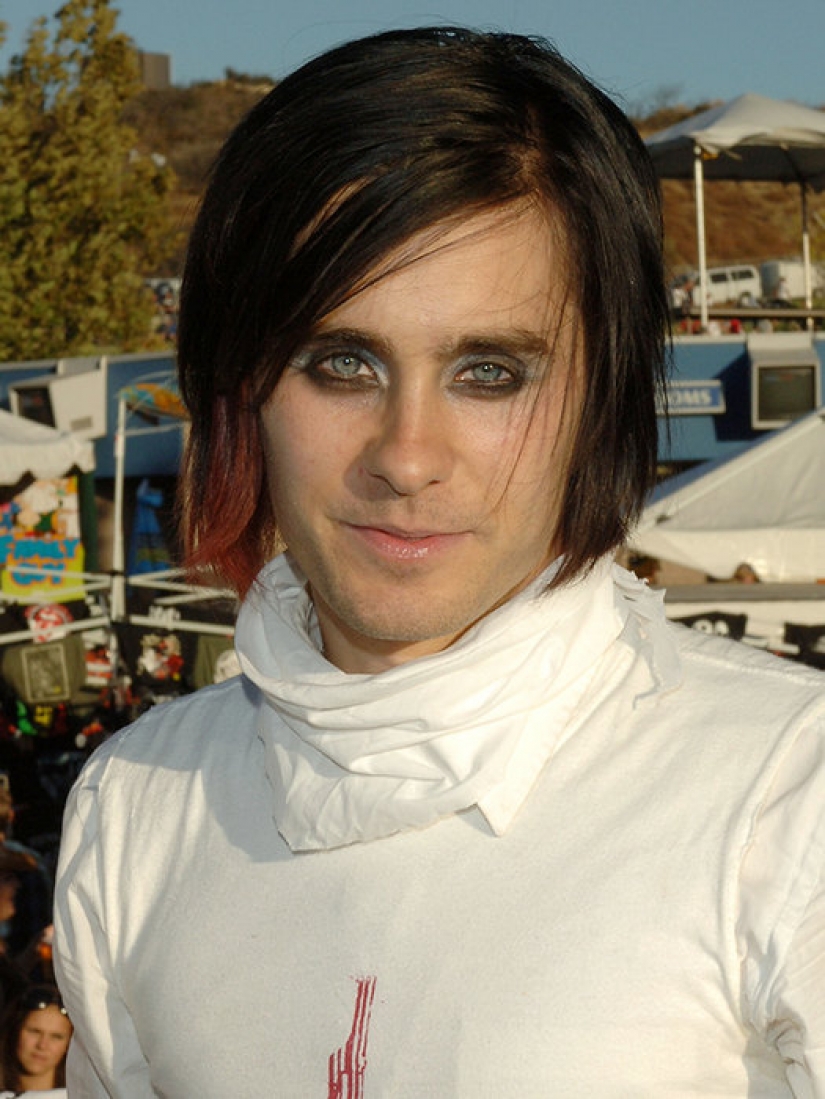 De David Bowie a rusia belleza-blogger: hombres con maquillaje