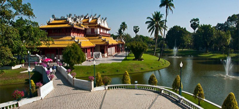 "¿De dónde son los palacios? ¡Meditado!": la vida y la abnegación de los Dalai Lamas