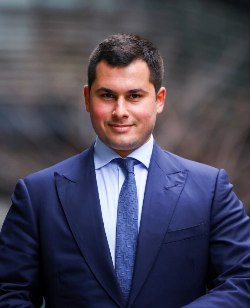 Demanda récord: ex esposa del multimillonario Akhmedov gana el caso judicial contra su hijo