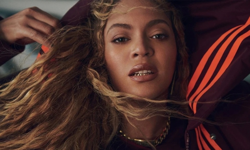 Diamond teeth: stars boast grizli of gold and precious stones