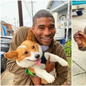 Divertido courier fotografiado con cada perro que cumple