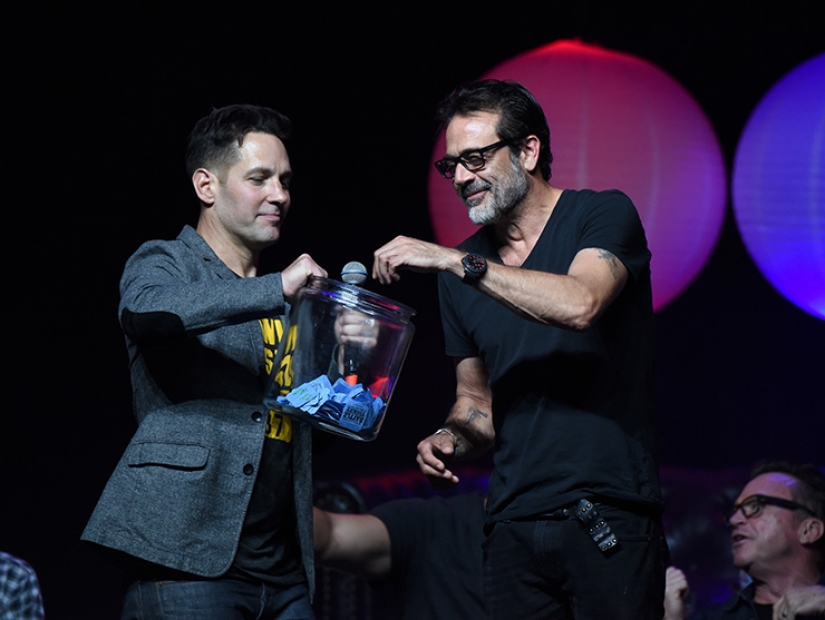 Do not spill water: pitt DiCaprio and 10 pairs of old Hollywood friends Do not spill water: pitt DiCaprio and 10 pairs of old Hollywood friends