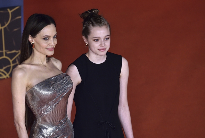 Don't find out! What does the daughter of Jolie and Pitt look like now, who wanted to change her gender Don't find out! What does the daughter of Jolie and Pitt look like now, who wanted to change her gender