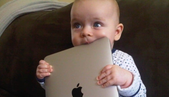 Due to a rare disease, a baby from Britain ate half of the bed and something else