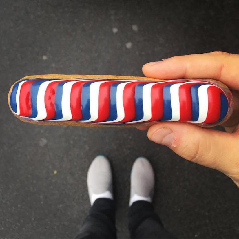 Eclair como arte: postres y zapatos en el Instagram de Tal Spiegel