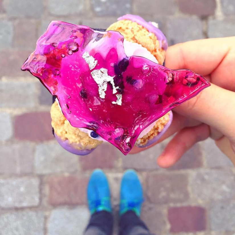 Eclair como arte: postres y zapatos en el Instagram de Tal Spiegel