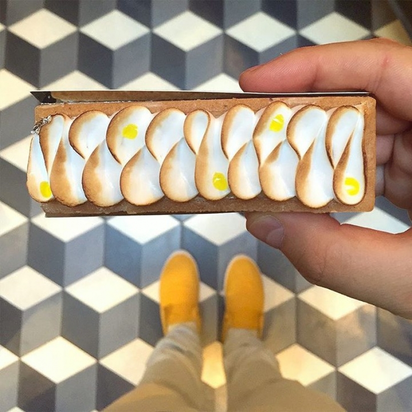 Eclair como arte: postres y zapatos en el Instagram de Tal Spiegel