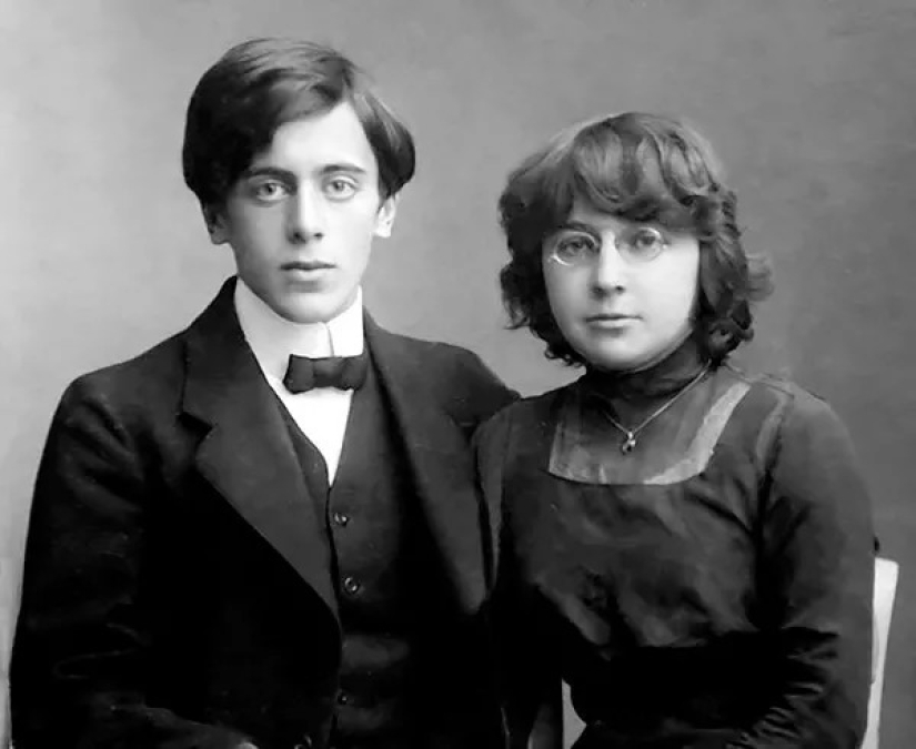 "El amor en forma femenina" por Marina Tsvetaeva. ¿Qué tipo de relación tenía el poeta con la actriz Sophia Golliday?