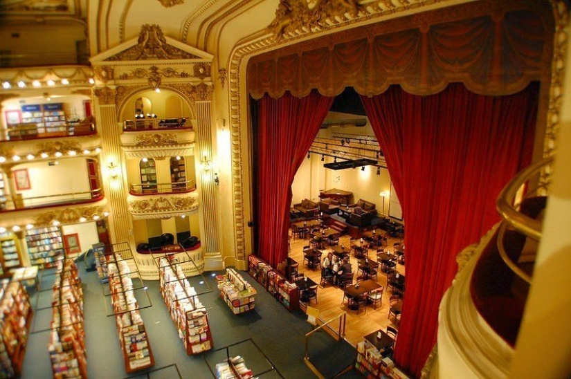 El Ateneo Grand Splendid is the most beautiful bookstore El Ateneo Grand Splendid is the most beautiful bookstore