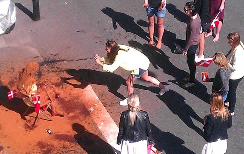 El blogger habló sobre una salvaje costumbre danesa de la que los jóvenes solteros deben tener cuidado