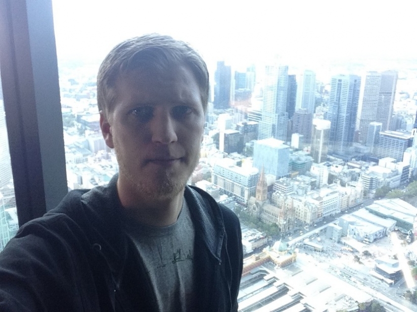 El chico ha estado en Australia y... admitió que fue horrible! Foto adjunta