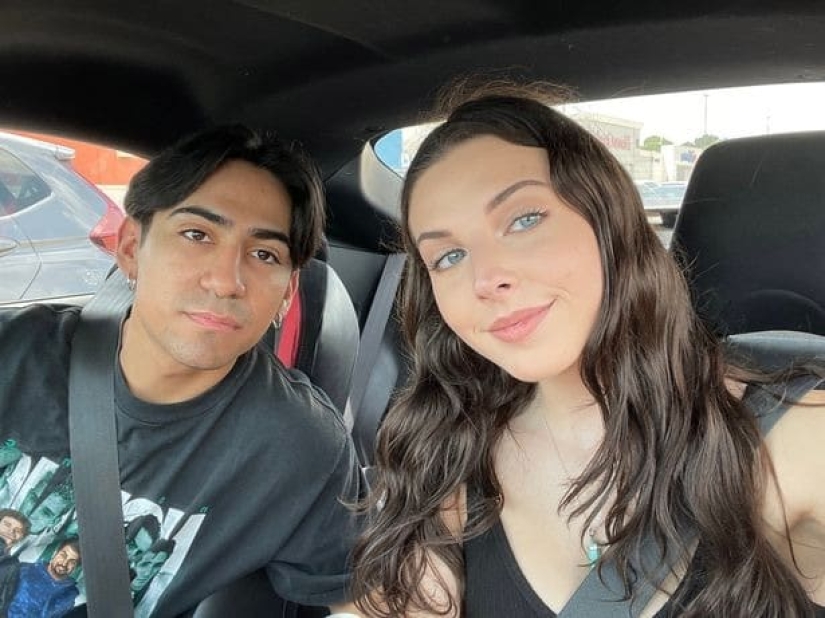 El crecimiento no es un obstáculo para el amor: la chica alta ama a su novio bajo