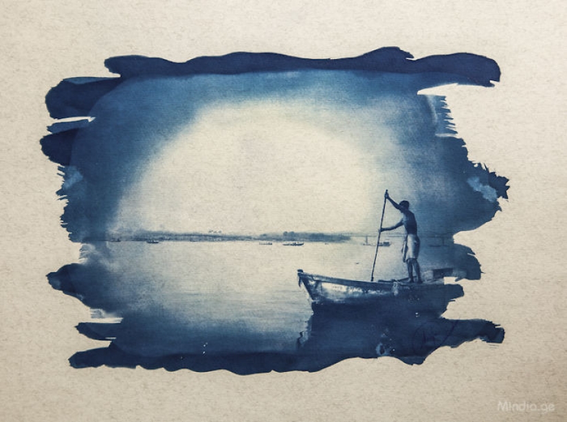 El fotógrafo georgiano utiliza un método único para imprimir sus fotografías.