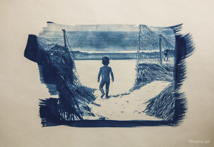 El fotógrafo georgiano utiliza un método único para imprimir sus fotografías.