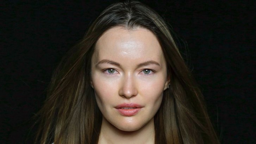 El fotógrafo toma primeros planos de mujeres de diferentes grupos étnicos para mostrar la belleza única de cada nación. El fotógrafo toma primeros planos de mujeres de diferentes grupos étnicos para mostrar la belleza única de cada nación.