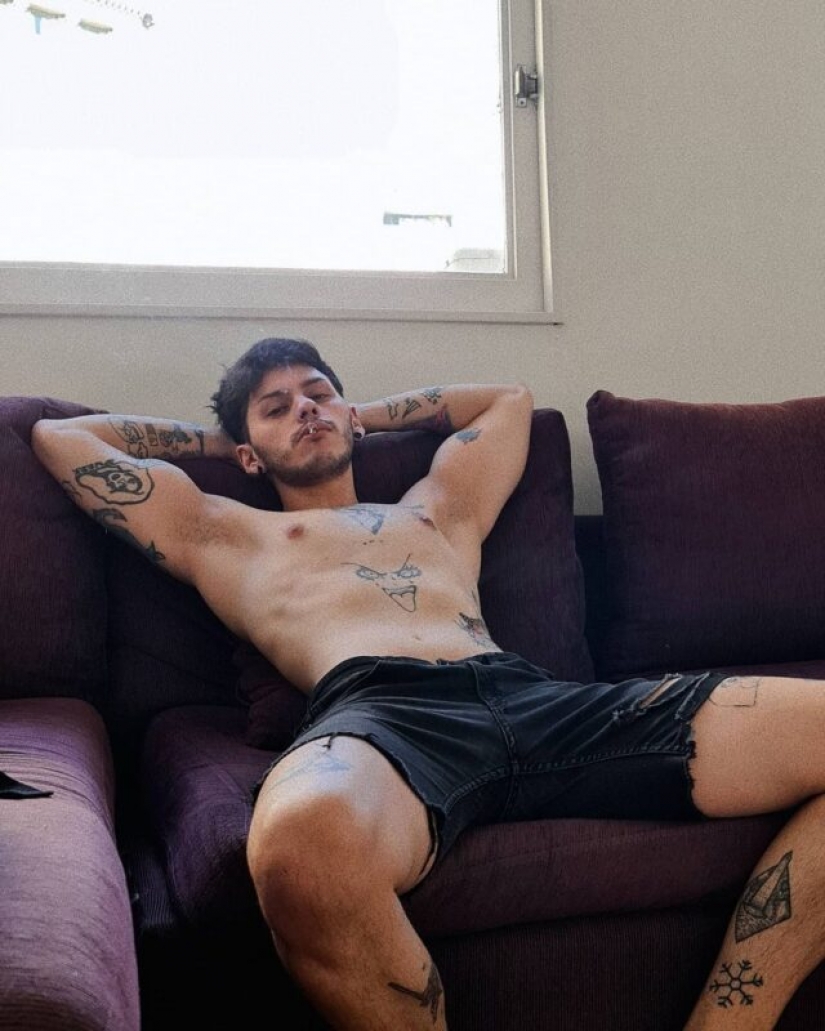 El hijo del presidente de Argentina se ha convertido en un hombre sin género, y su padre está orgulloso de él El hijo del presidente de Argentina se ha convertido en un hombre sin género, y su padre está orgulloso de él