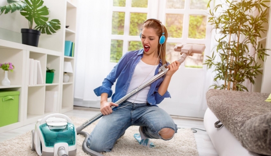 El hombre debe pagar la concubina de 5.5 millones más de 30 años de trabajo alrededor de la casa El hombre debe pagar la concubina de 5.5 millones más de 30 años de trabajo alrededor de la casa