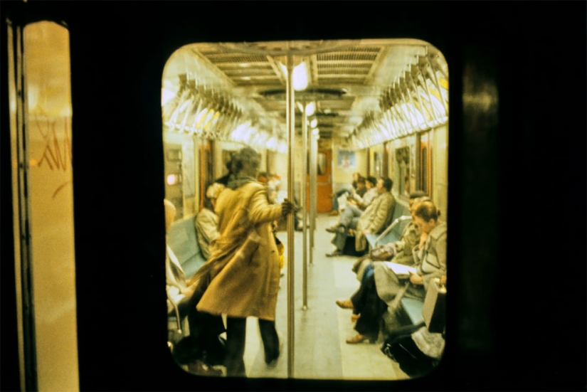 "El infierno sobre ruedas": impresionantes fotos del metro de Nueva York de los años 80