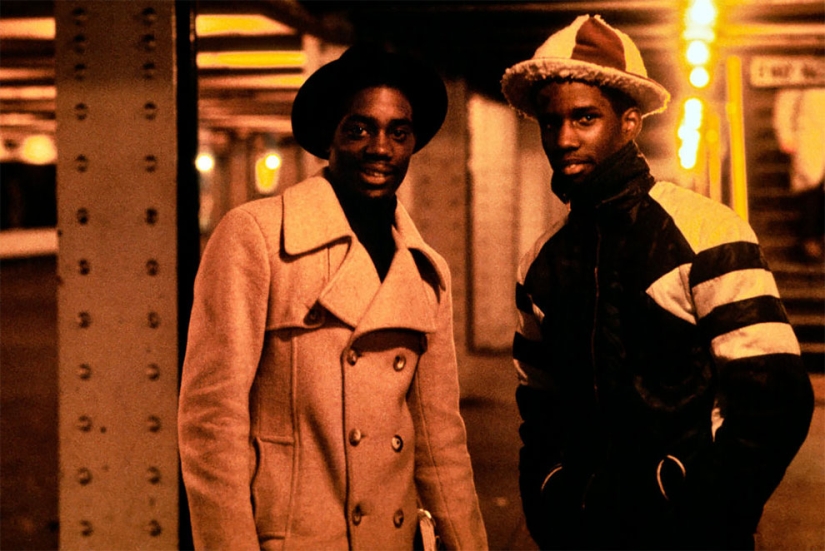 "El infierno sobre ruedas": impresionantes fotos del metro de Nueva York de los años 80