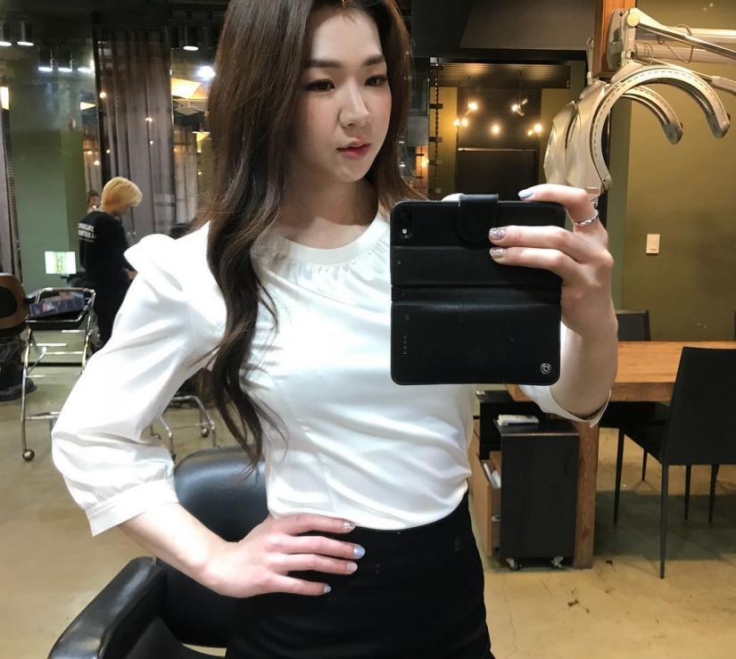 "El músculo Barbie" de Corea del Sur con un angelical rostro y el cuerpo de un monstruo "El músculo Barbie" de Corea del Sur con un angelical rostro y el cuerpo de un monstruo