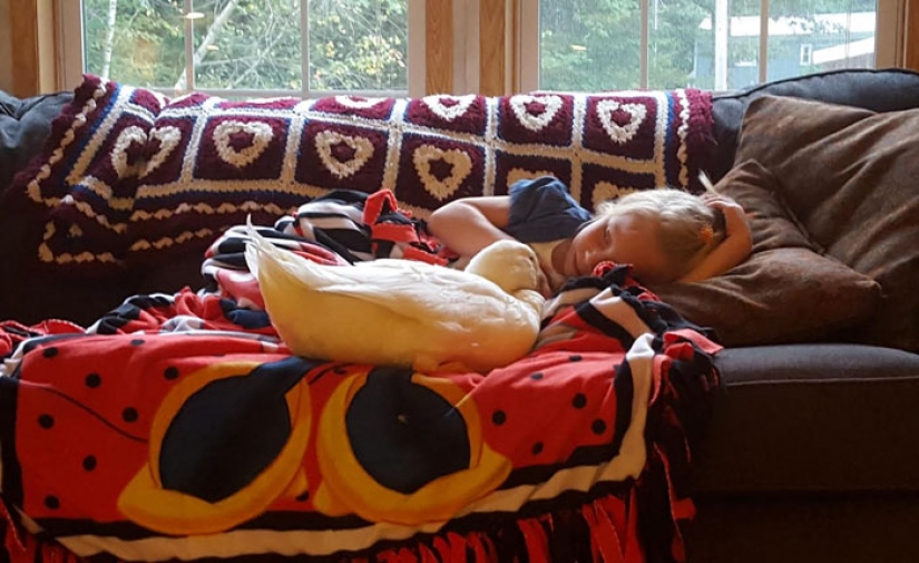 El pato considera que una niña de 5 años es su madre