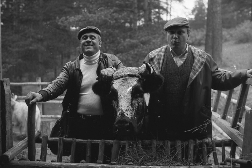 En los conjuntos de populares películas Soviéticas En los conjuntos de populares películas Soviéticas