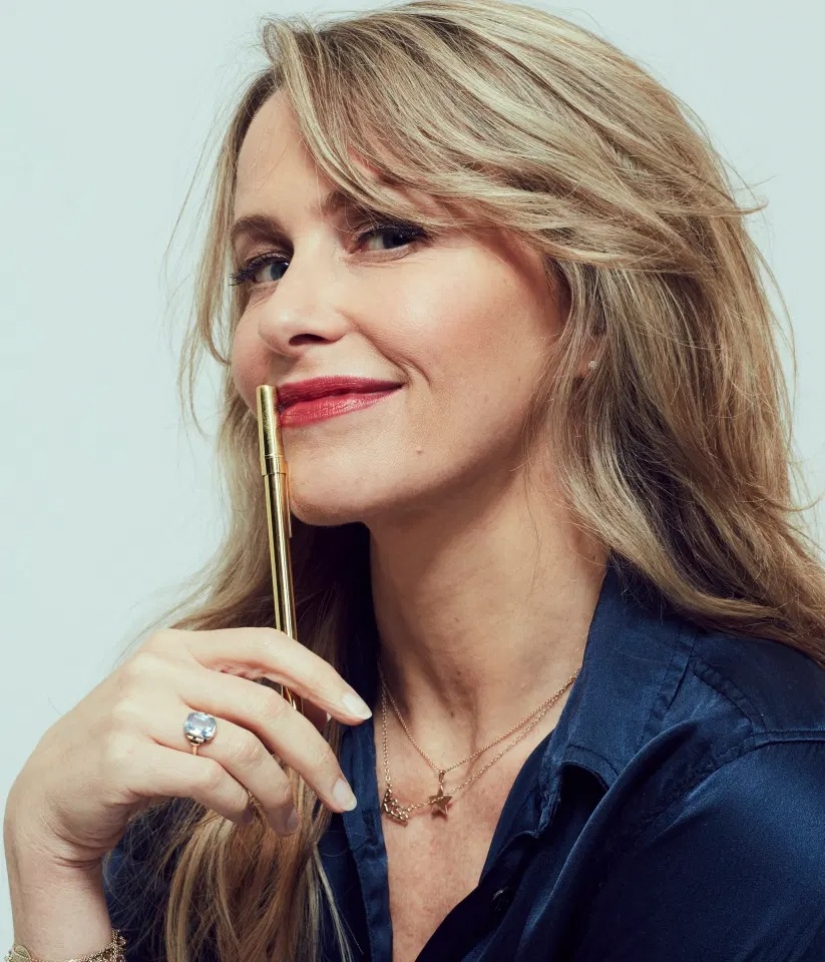 En su propia piel: la mujer británica experimentó los efectos de los procedimientos cosméticos de moda