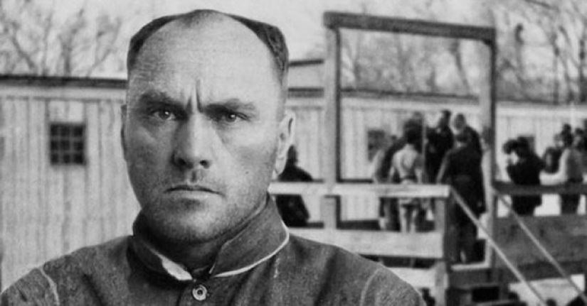 Encuentra 10 diferencias: maníacos famosos en películas y en la vida real