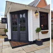 English wife quarantined themselves built the pub in your own backyard