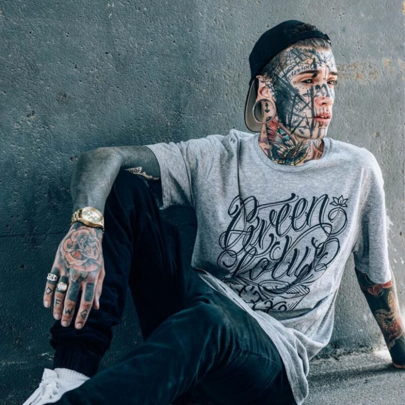 Ethan Modboy Bramble-El Modificador y Fenómeno más extremo de Australia Ethan Modboy Bramble-El Modificador y Fenómeno más extremo de Australia