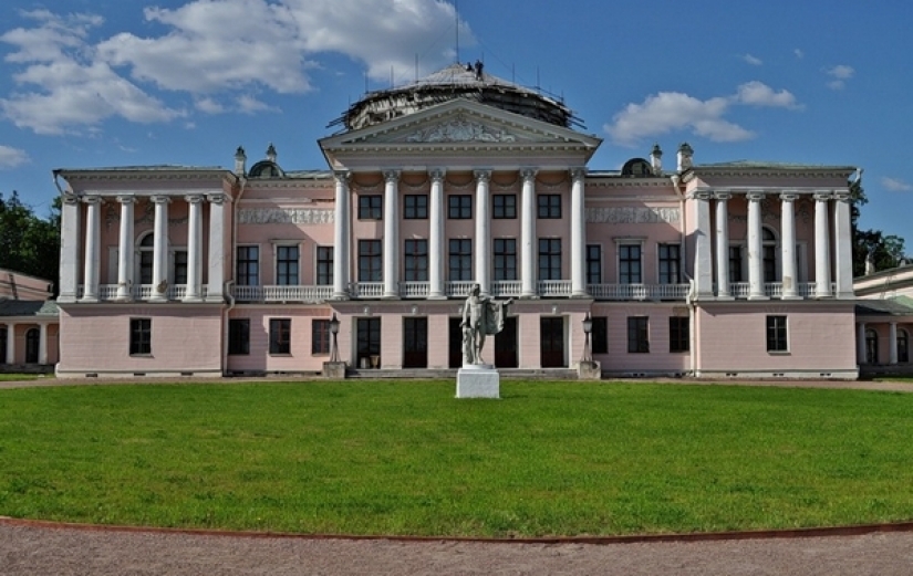 EUROPA 5 HERMOSAS fincas nobles en Moscú