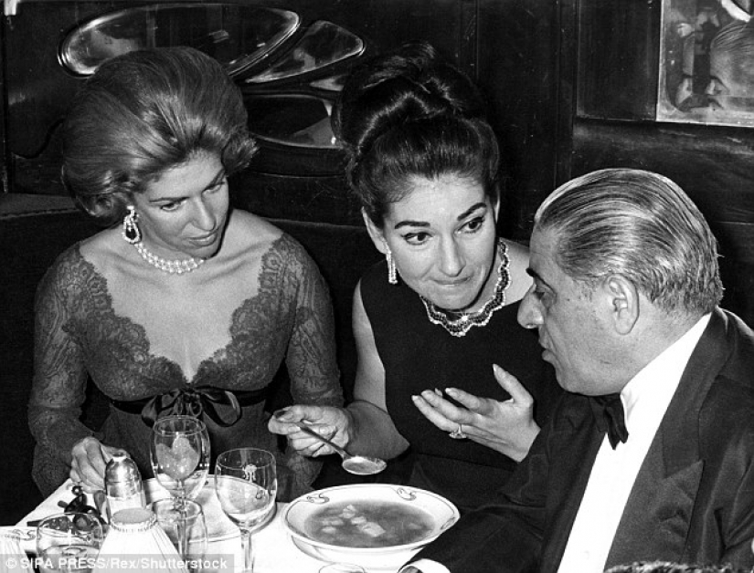 Extreme and ridiculous diets of old Hollywood: tapeworms and 8000-calorie sandwiches