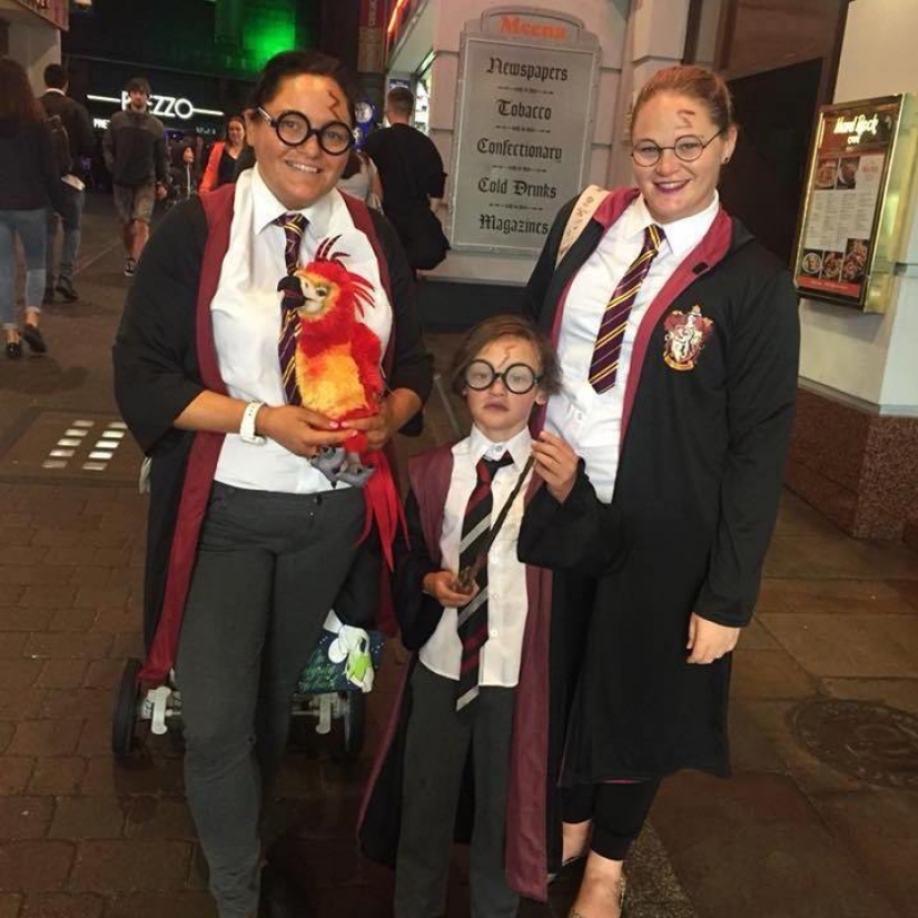 Fanatical love: fans who lost his head and the money from their idols