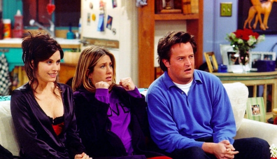 Fans of "Friends" will be able to spend the night in the apartment of Monica and Rachel for $ 20