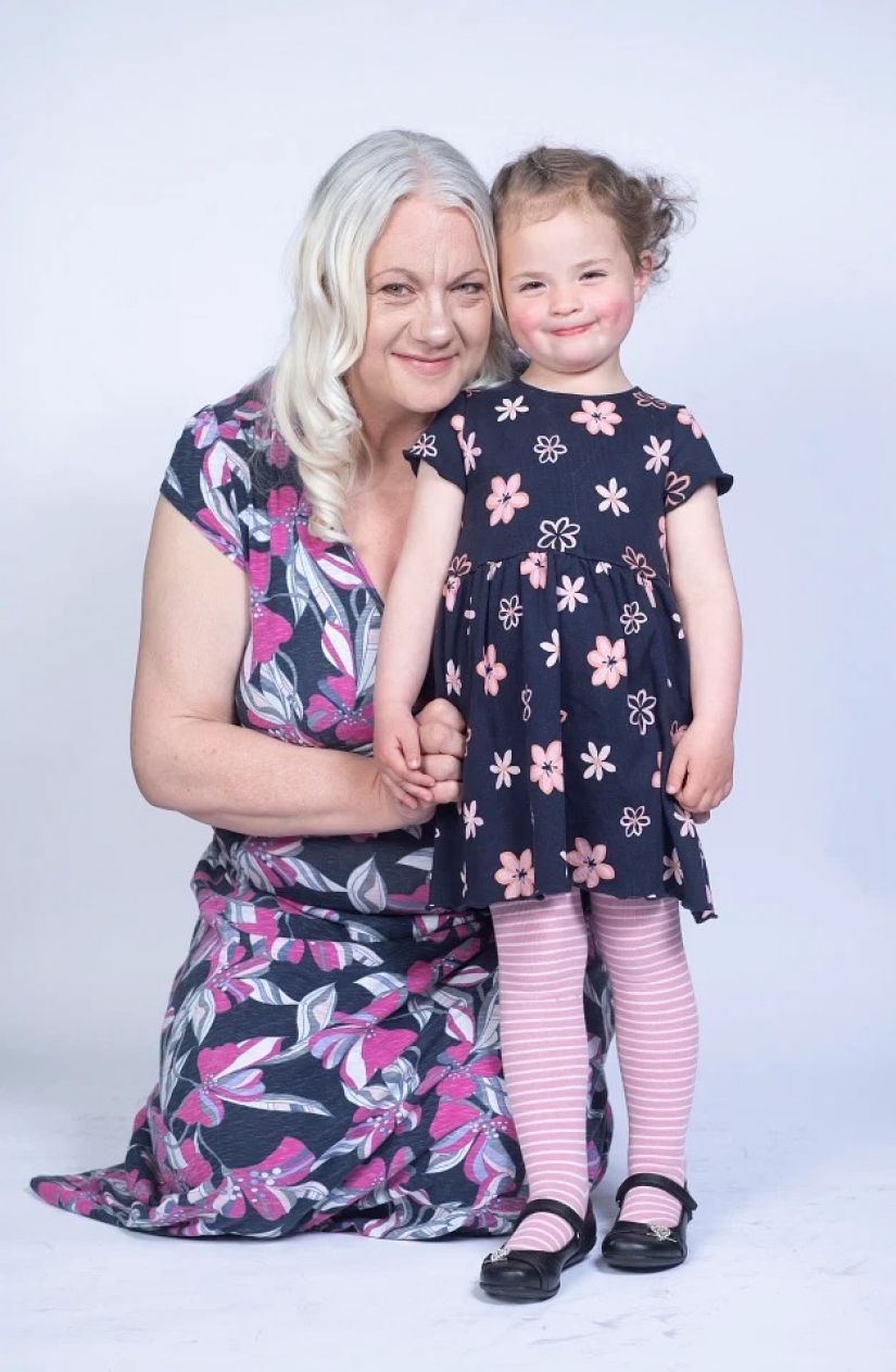 Fatiga, juicio y Felicidad: la realidad de la maternidad después de los 50