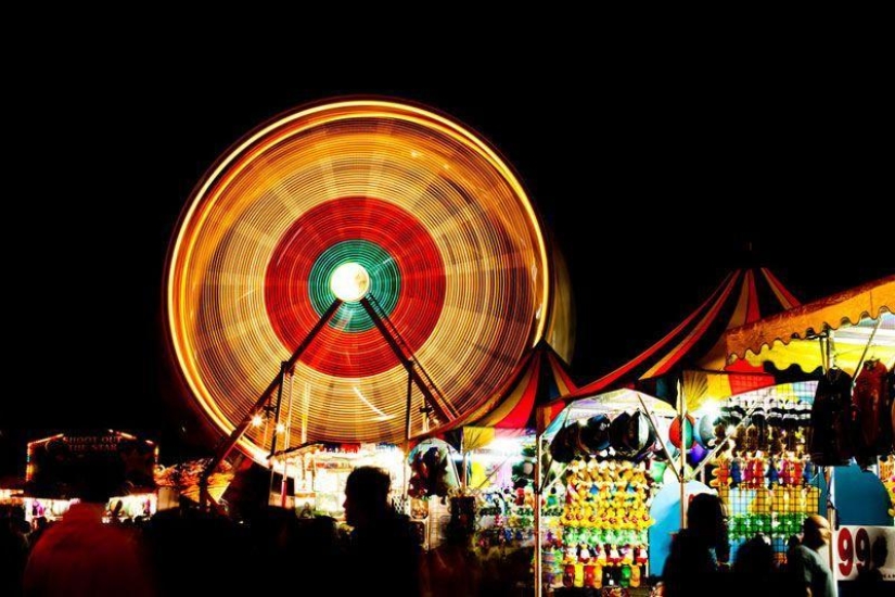 Ferris wheels on long exposure