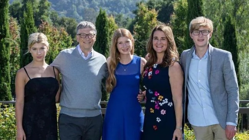 Fiestas desnudas, trampas y amistad con un pedófilo: el lado desconocido de la vida de Bill Gates Fiestas desnudas, trampas y amistad con un pedófilo: el lado desconocido de la vida de Bill Gates