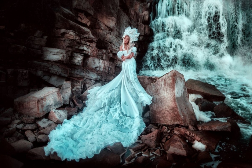 Forest Princess and mermaids: Perm photographer takes fabulous beauties in the forests of the Kama region