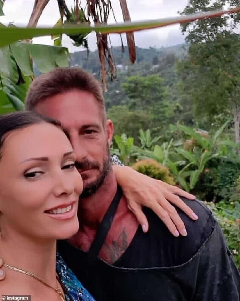 Fotógrafo-surfer brad maestros murió en Bali de una extraña infección que golpeó el cuello Fotógrafo-surfer brad maestros murió en Bali de una extraña infección que golpeó el cuello