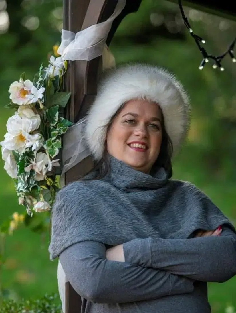 Freed from bondage: a British woman left a strict sect after losing her virginity at the age of 30 Freed from bondage: a British woman left a strict sect after losing her virginity at the age of 30