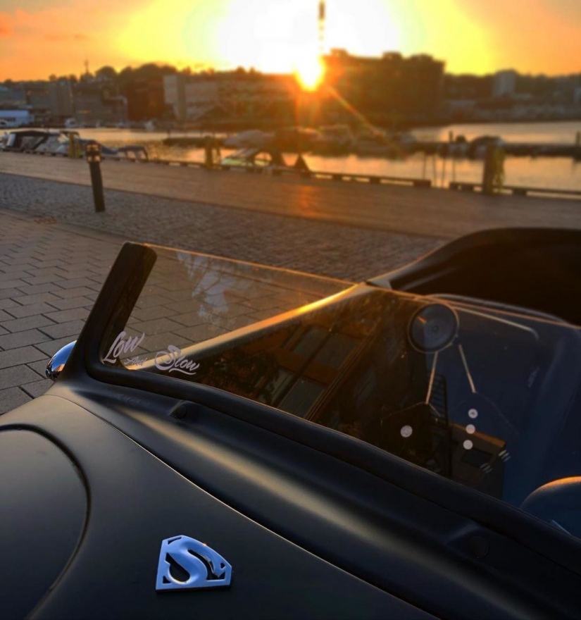 From a "Beetle" to a roadster: the incredible transformation of the 1961 Volkswagen Beetle From a "Beetle" to a roadster: the incredible transformation of the 1961 Volkswagen Beetle