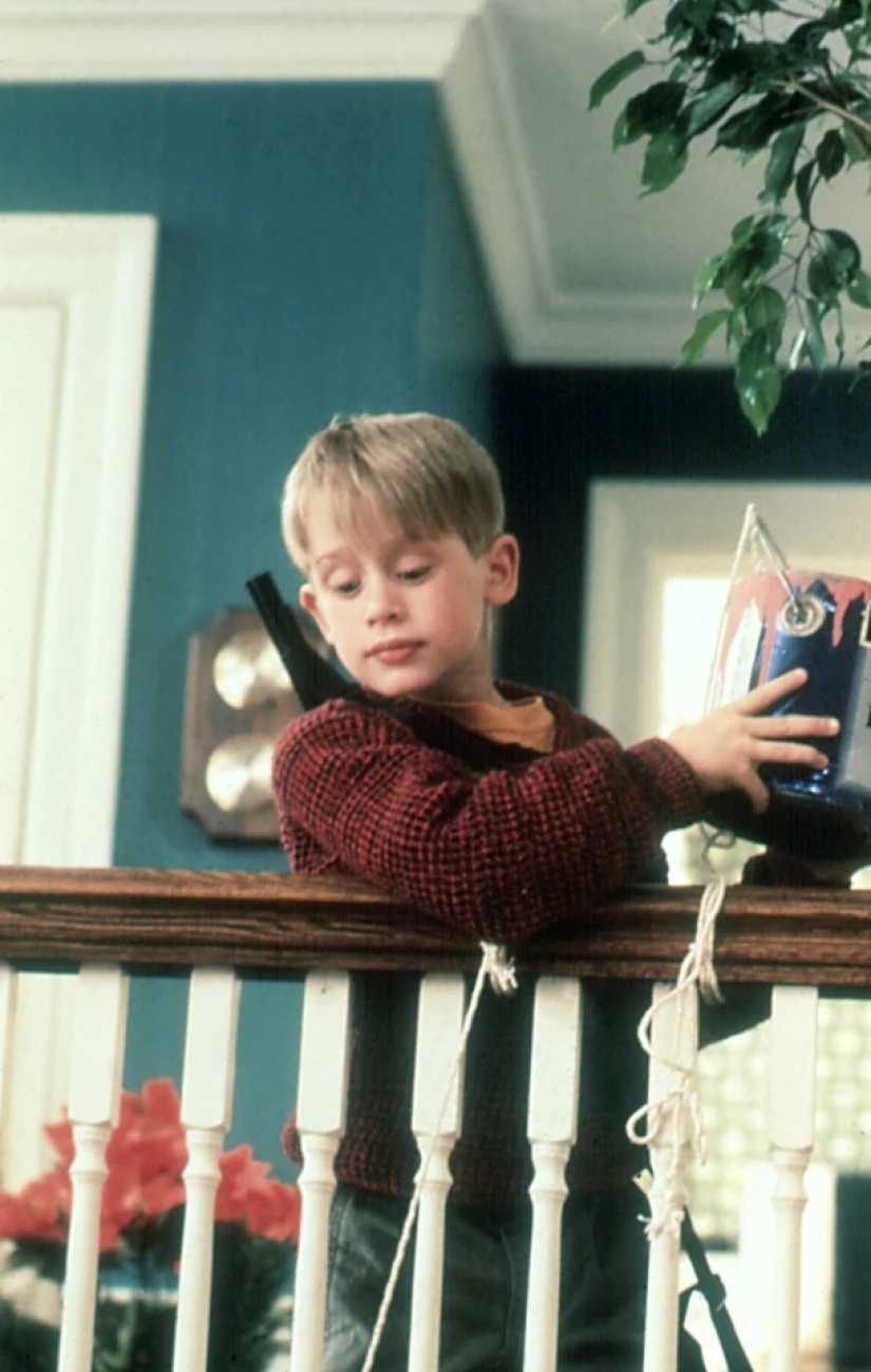 From a cute kid to a bloody maniac: who did Kevin from "Home Alone" become, according to a new theory From a cute kid to a bloody maniac: who did Kevin from "Home Alone" become, according to a new theory