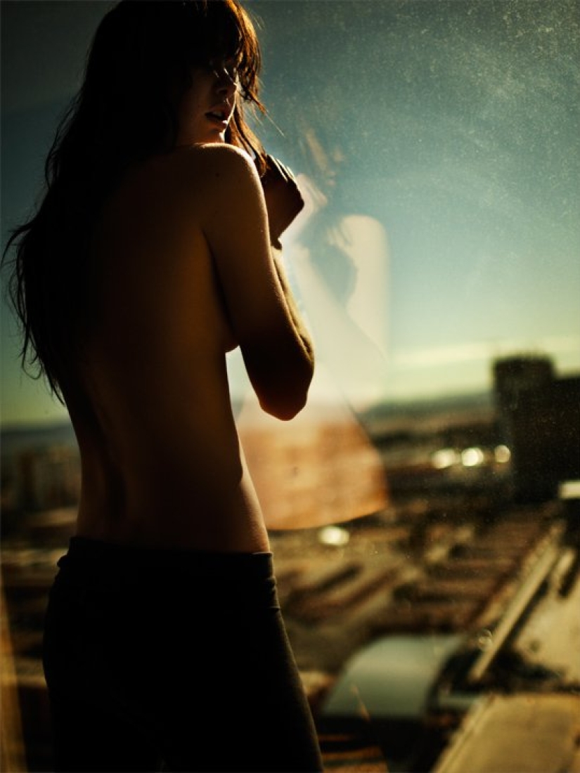 "Fucking New York": hermosas chicas desnudas haciendo el amor con la ciudad