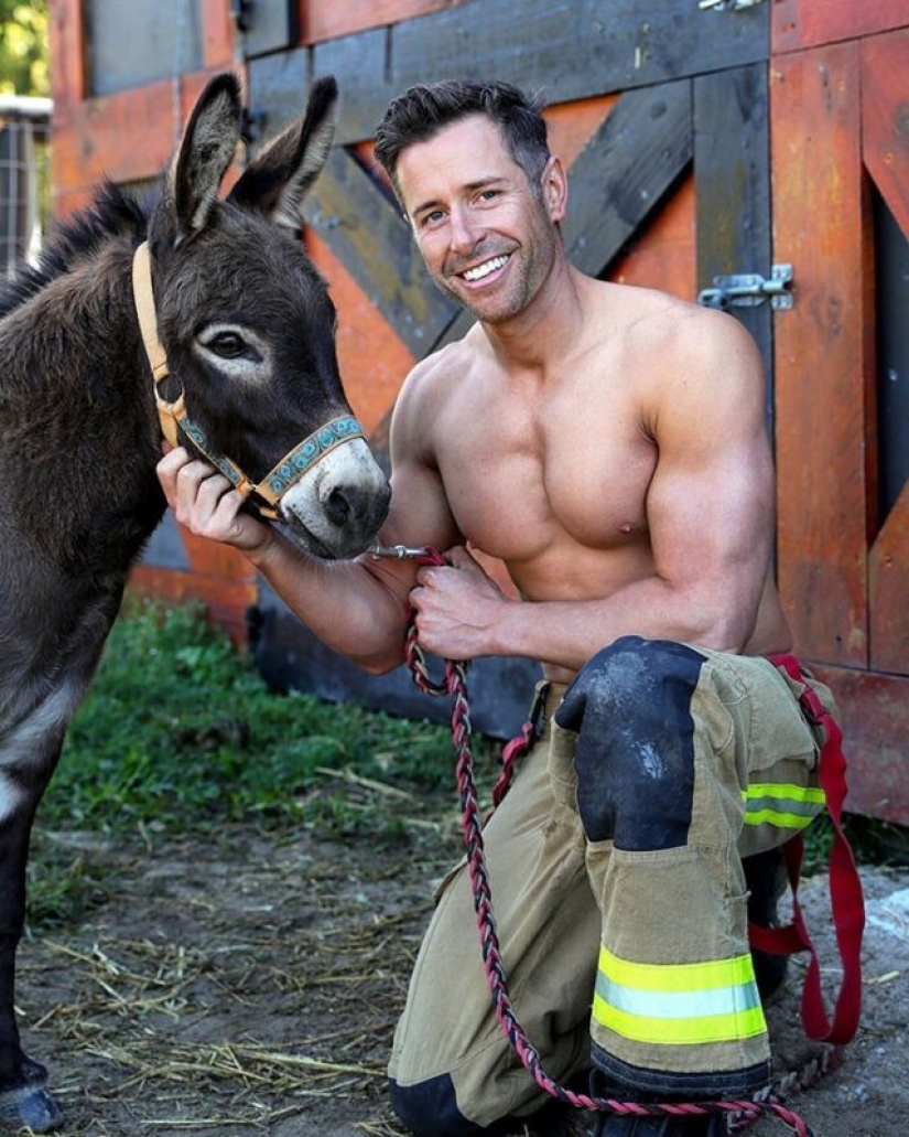 Fuego en los corazones de las mujeres: los bomberos australianos han publicado un calendario para 2022