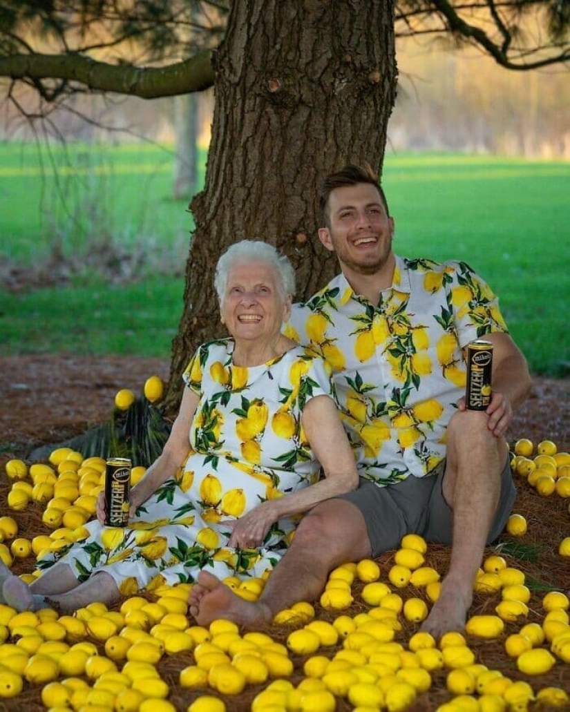 Funny grandmother and grandson have become Internet stars Funny grandmother and grandson have become Internet stars