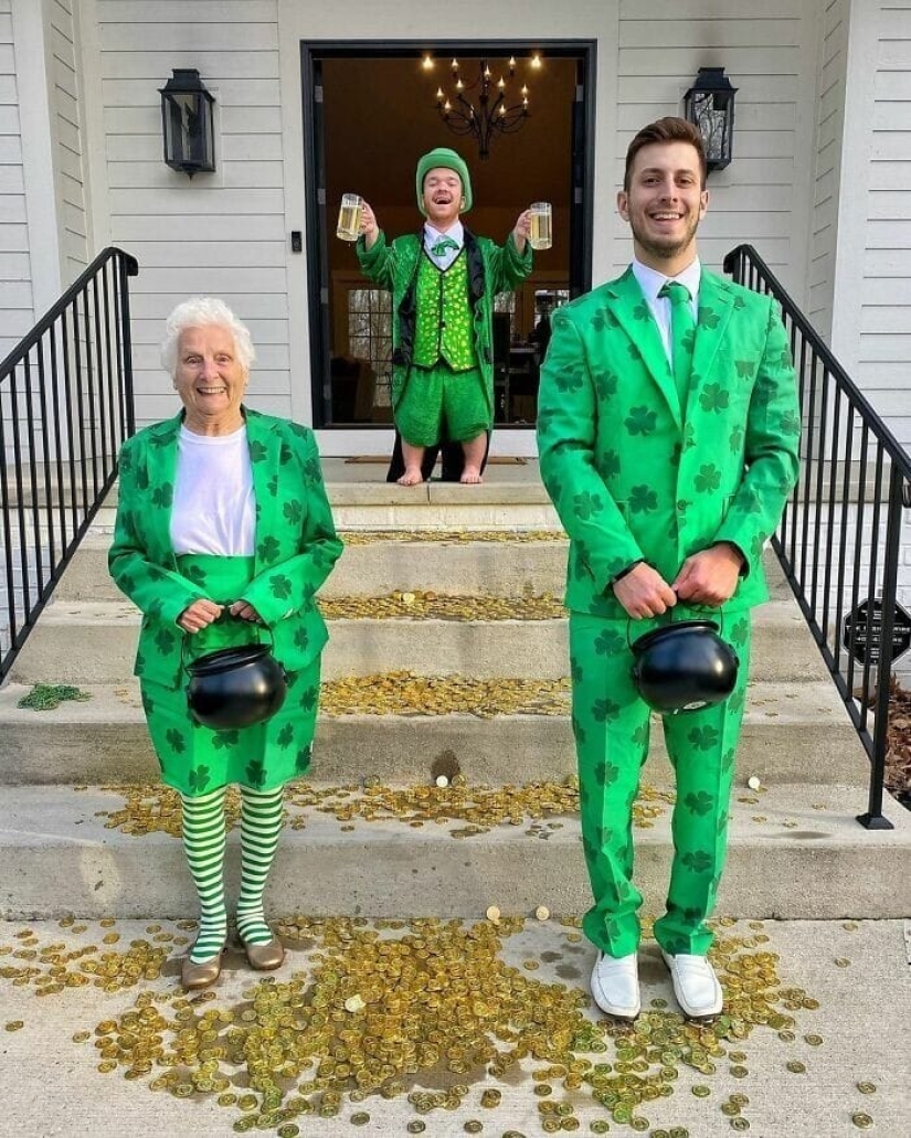 Funny grandmother and grandson have become Internet stars Funny grandmother and grandson have become Internet stars
