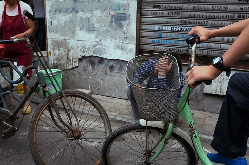 Funny street photos from China