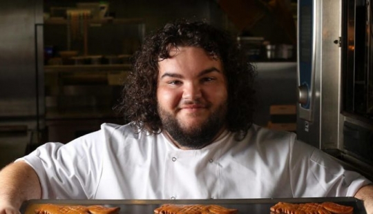 Game of Thrones 'Pie' opened his own bakery
